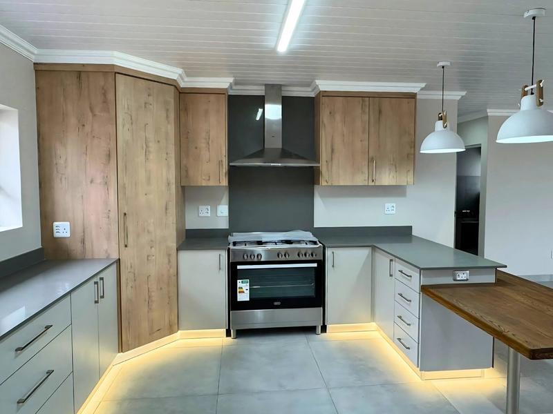 3 Bedroom Property for Sale in Monte Christo Western Cape